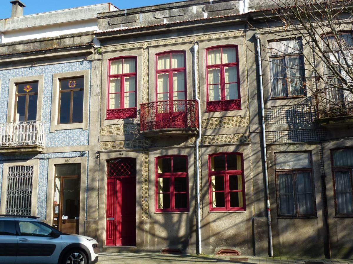 Canvas Atelier Hostel - Porto — Fotos 1
